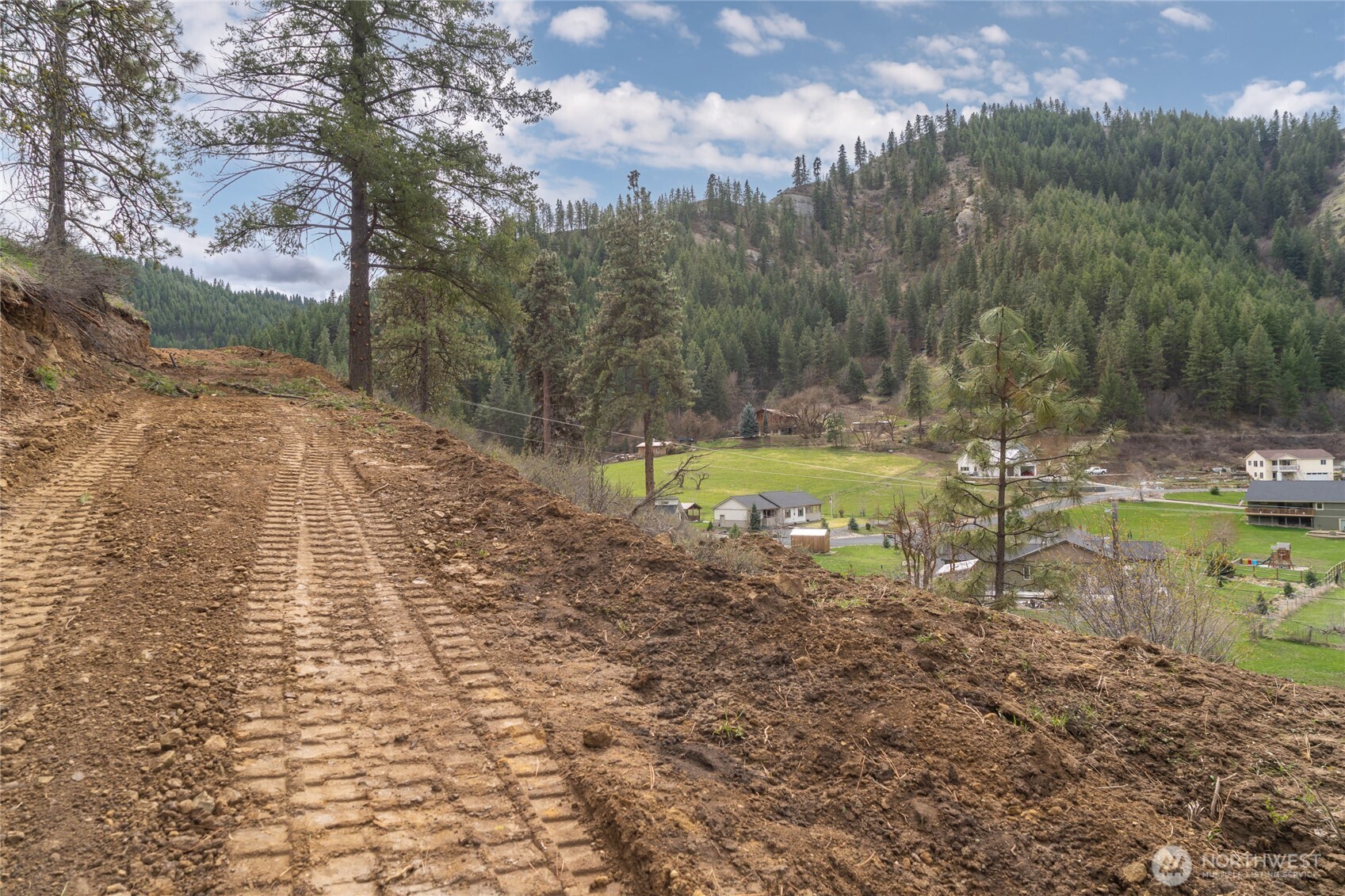 4681 Brisky Canyon Road , Cashmere, WA 98815