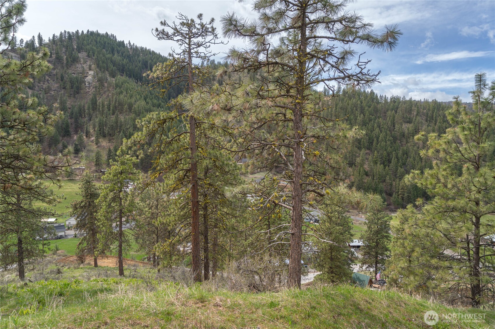 4681 Brisky Canyon Road , Cashmere, WA 98815