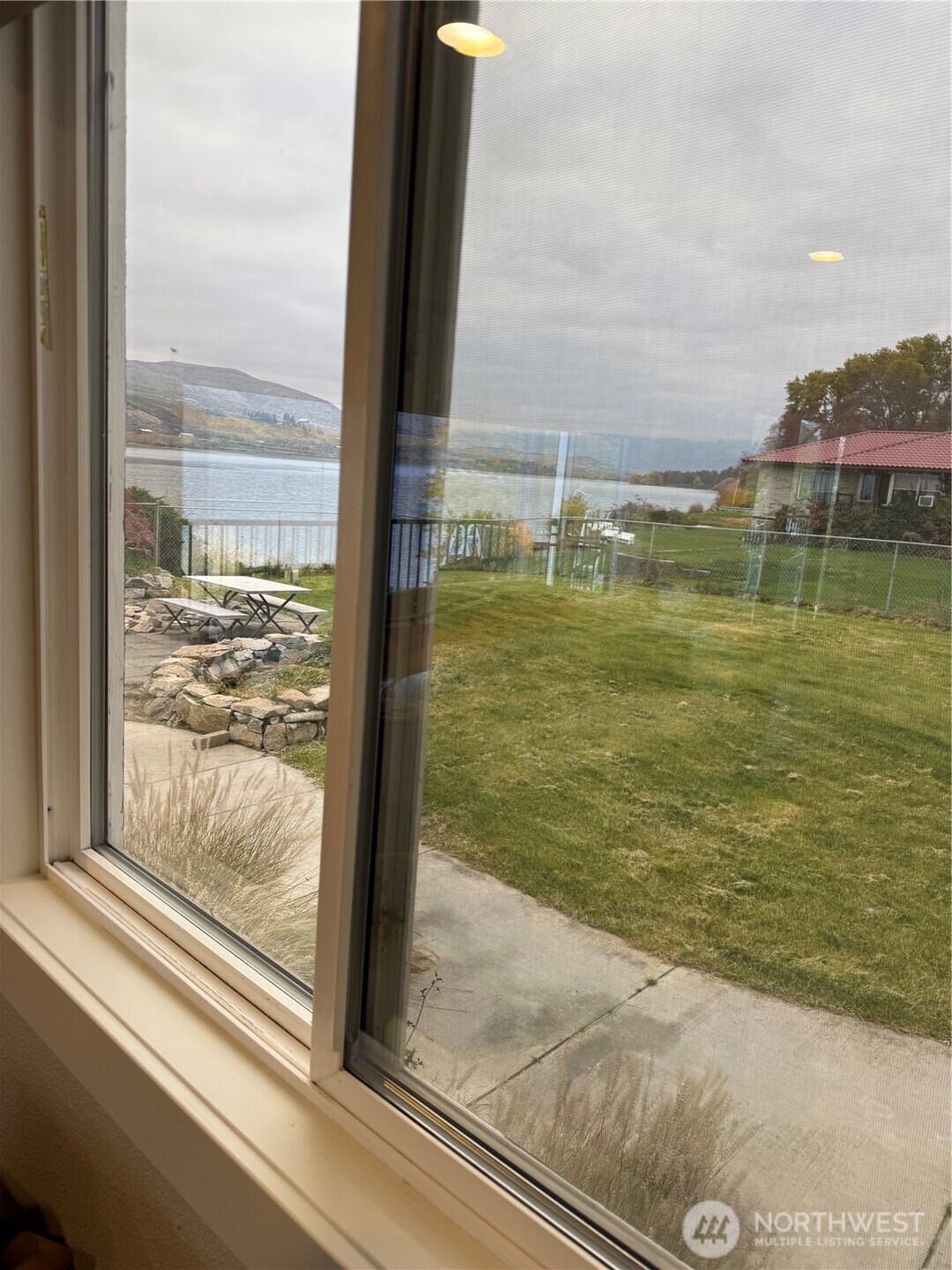 171 B Sunset Drive W, Brewster, WA 98811
