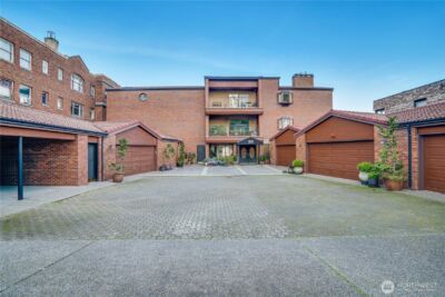 35 Broadway #1, Tacoma, WA 98402 - Photo 2