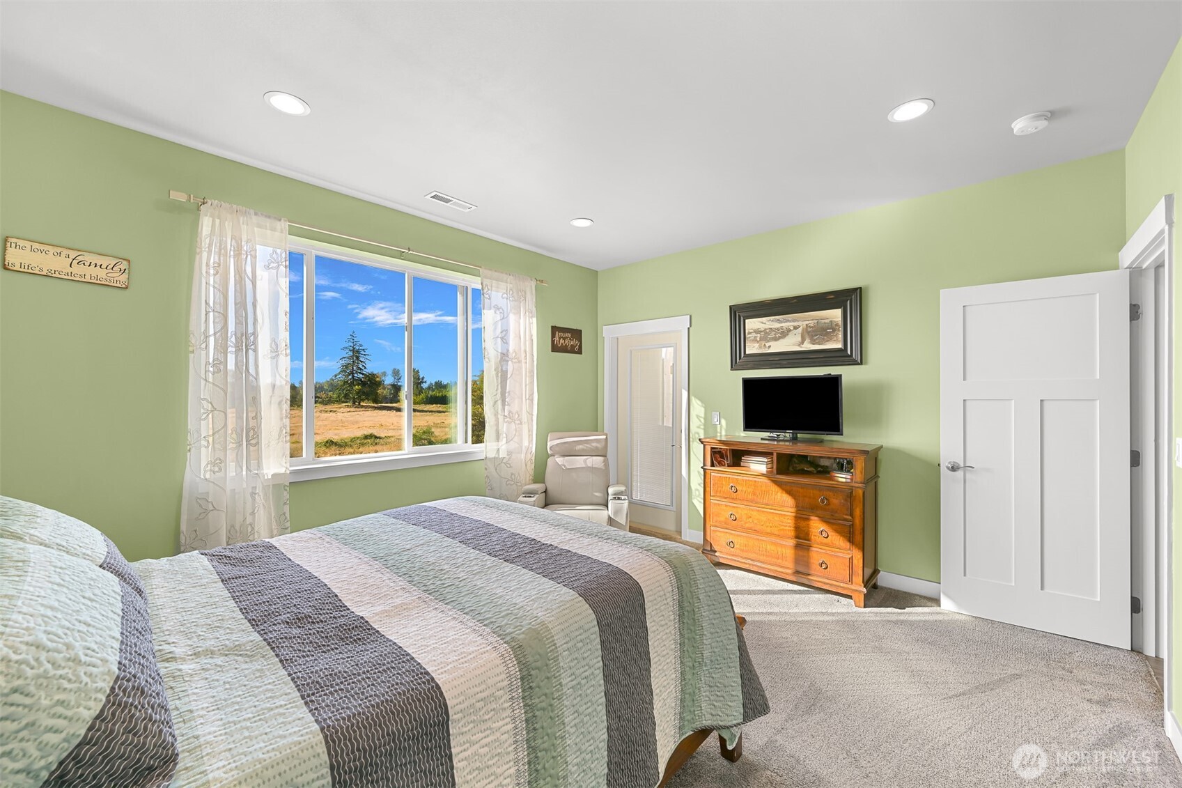 4761 S Golf Course Drive , Blaine, WA 98230