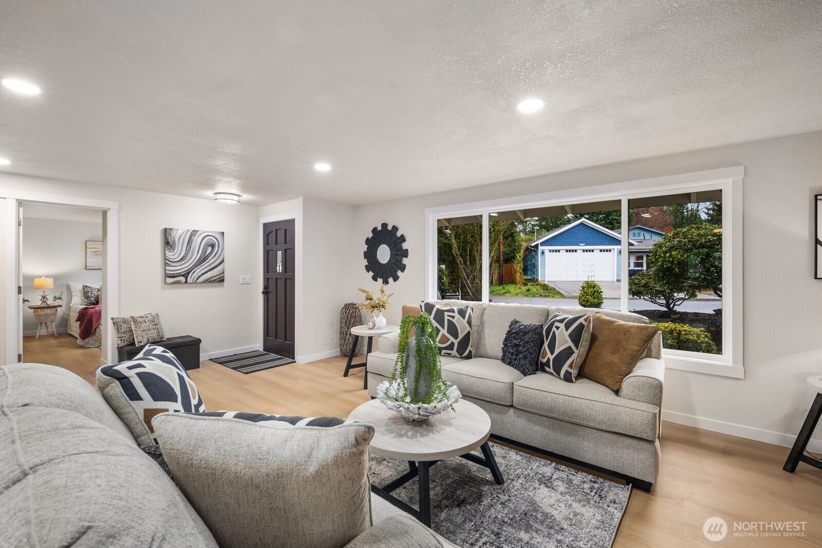 20407 30th Avenue W, Lynnwood, WA 98036