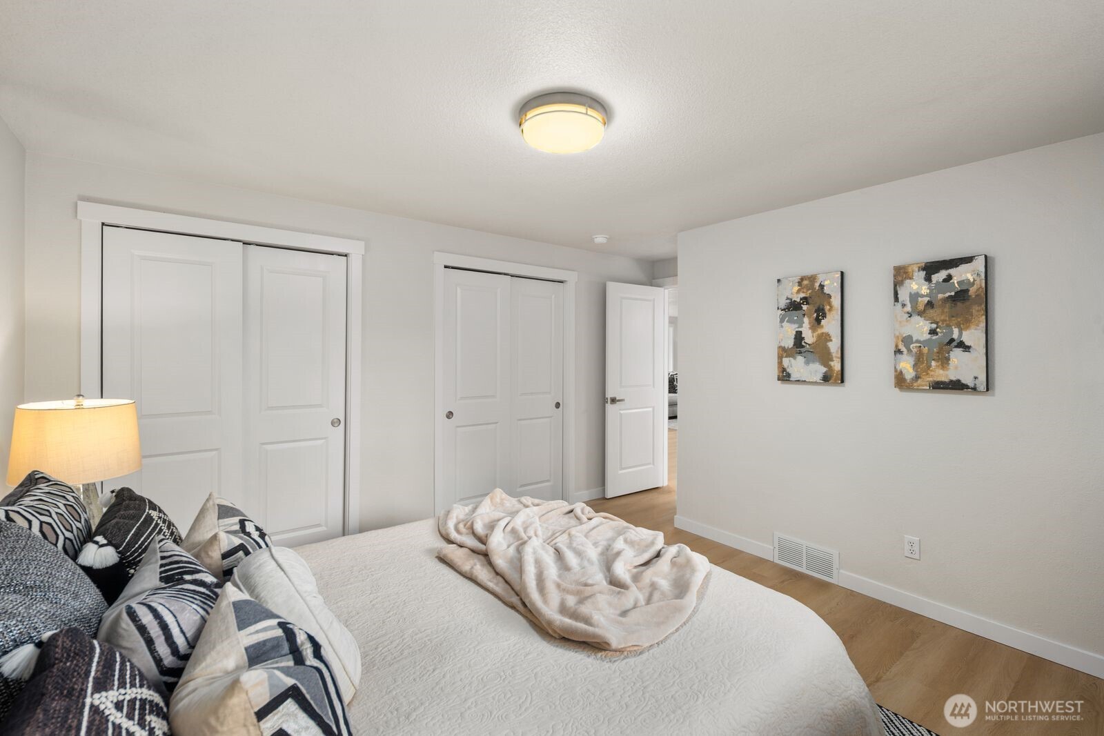 20407 30th Avenue W, Lynnwood, WA 98036