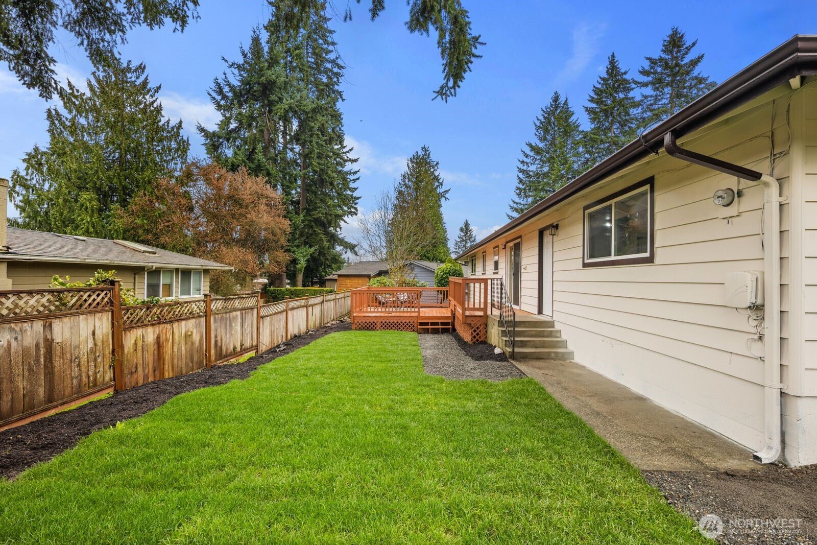 20407 30th Avenue W, Lynnwood, WA 98036