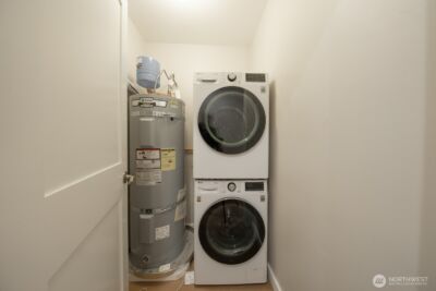 2330 43rd Avenue E #403B, Seattle, WA 98112 - Photo 19