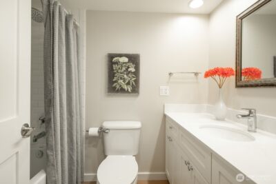 2330 43rd Avenue E #403B, Seattle, WA 98112 - Photo 20