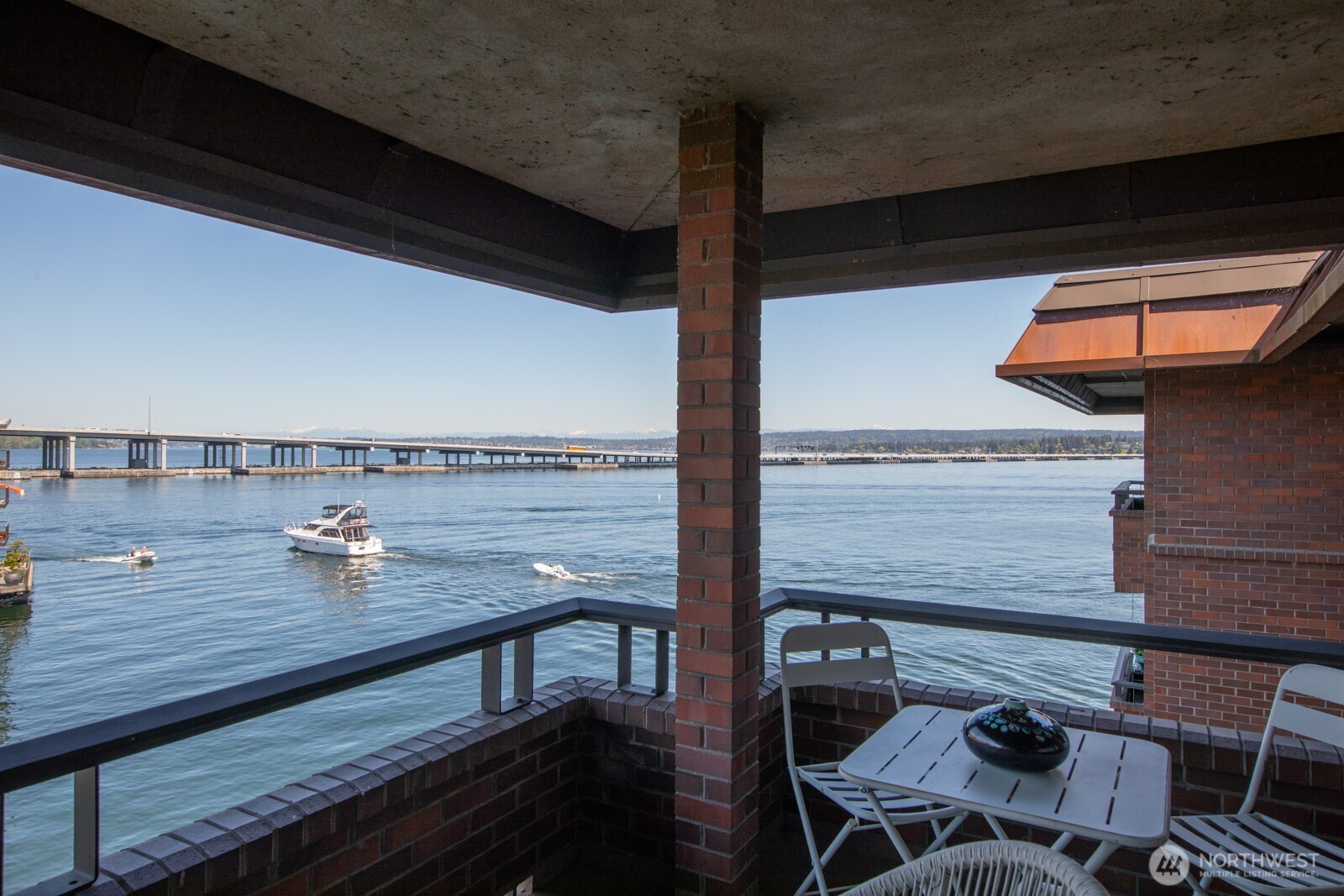 2330 43rd Avenue E #403B, Seattle, WA 98112