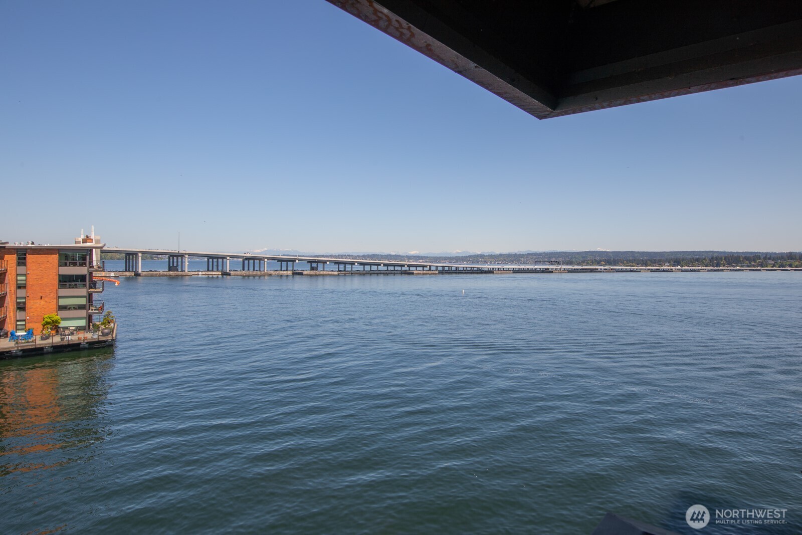 2330 43rd Avenue E #403B, Seattle, WA 98112