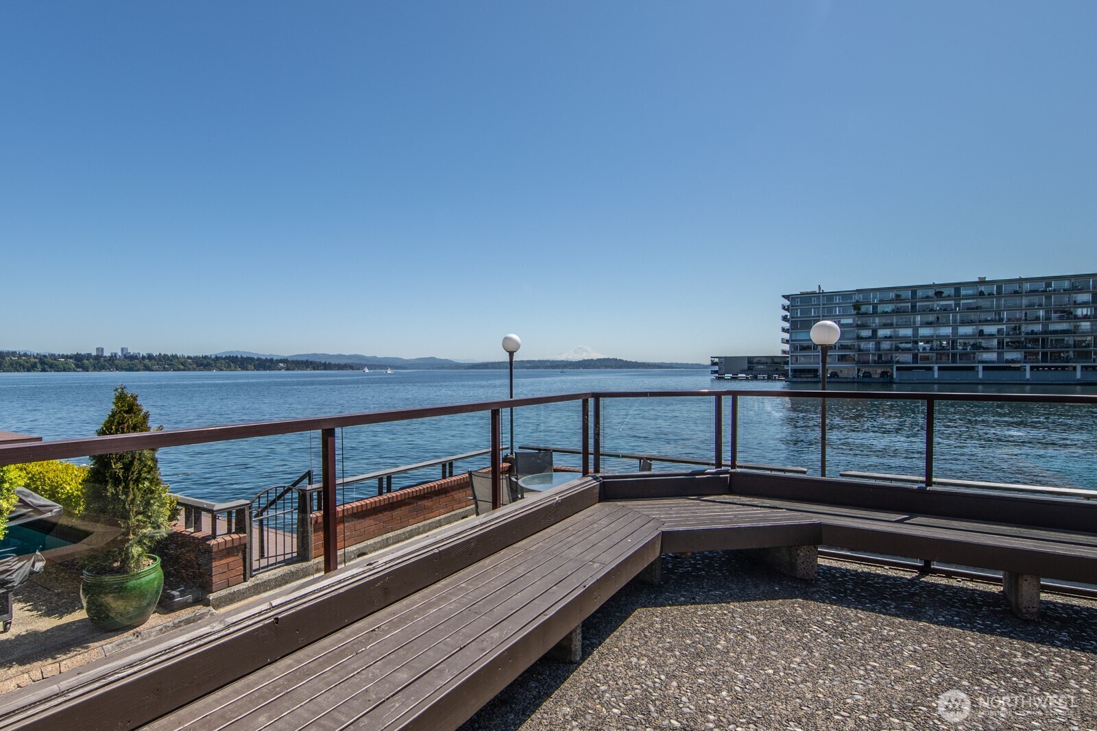 2330 43rd Avenue E #403B, Seattle, WA 98112