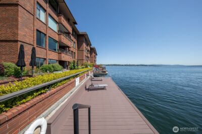 2330 43rd Avenue E #403B, Seattle, WA 98112 - Photo 37