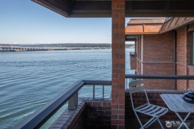 2330 43rd Avenue E #403B, Seattle, WA 98112 - Photo 4