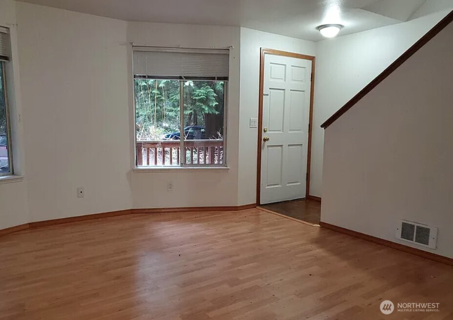 4234 Winns Hollow Lane , Clinton, WA 98236