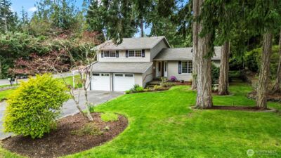 8642 University Point Circle NE, Bremerton, WA 98311 - Photo 1