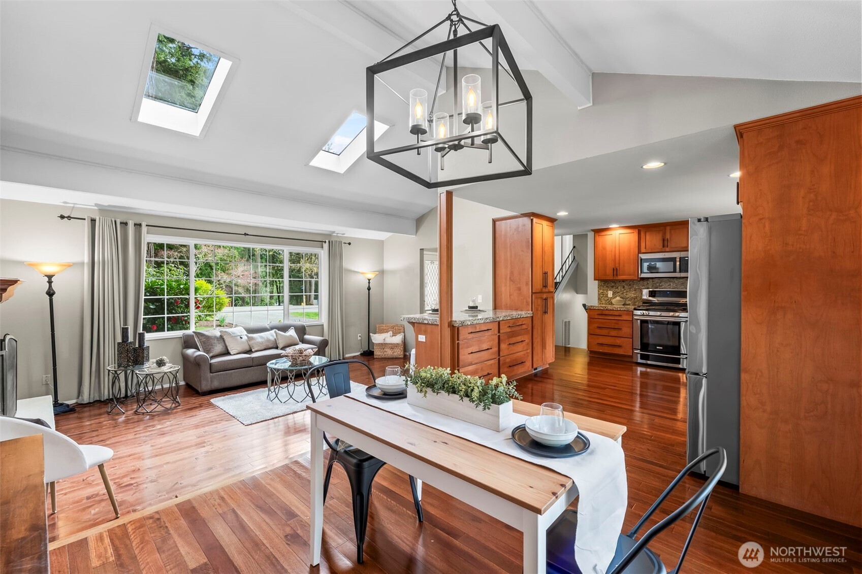 8642 University Point Circle NE, Bremerton, WA 98311