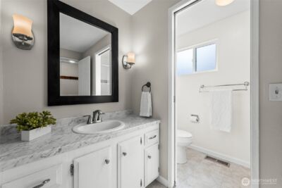 8642 University Point Circle NE, Bremerton, WA 98311 - Photo 23