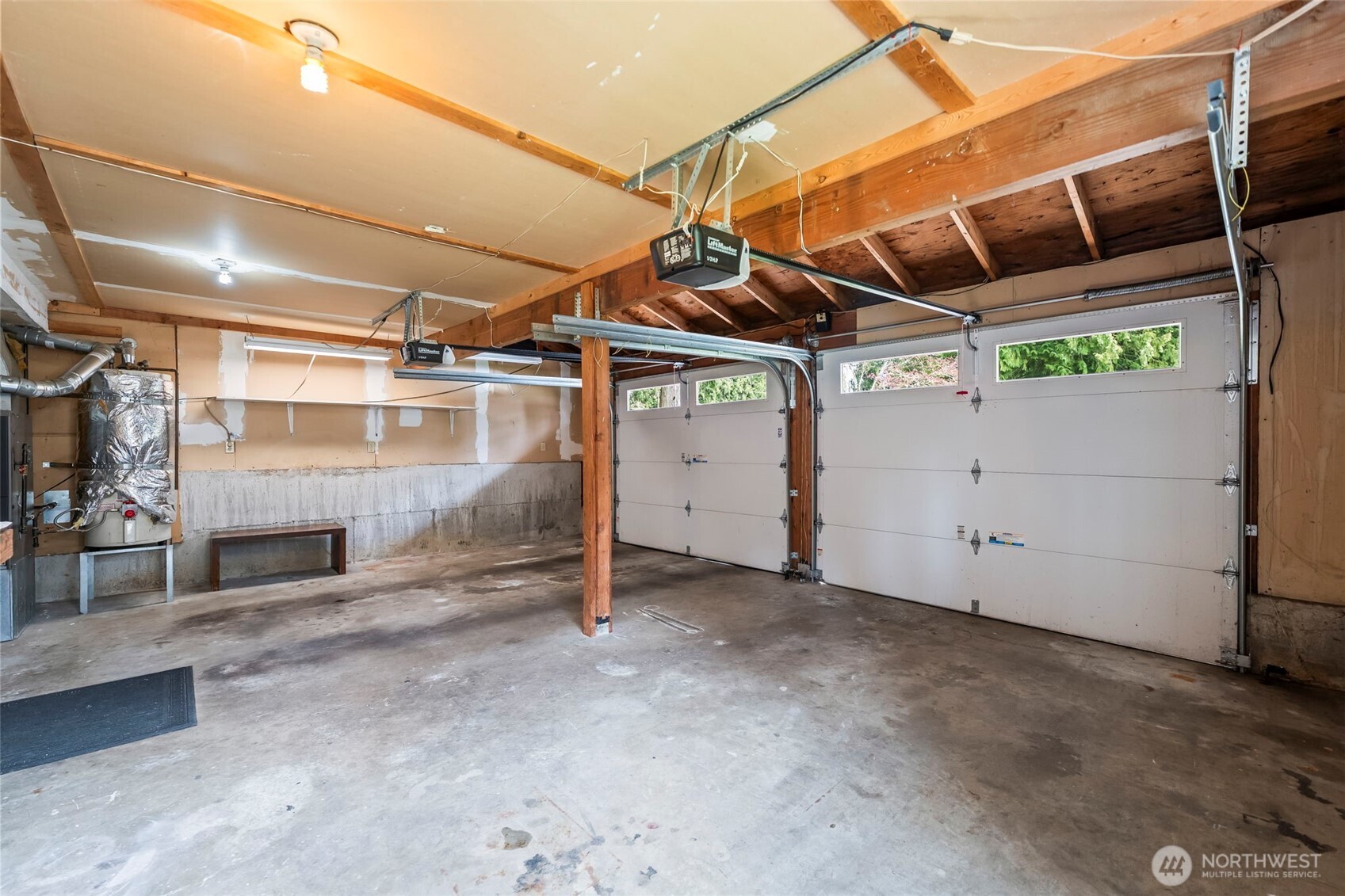 8642 University Point Circle NE, Bremerton, WA 98311