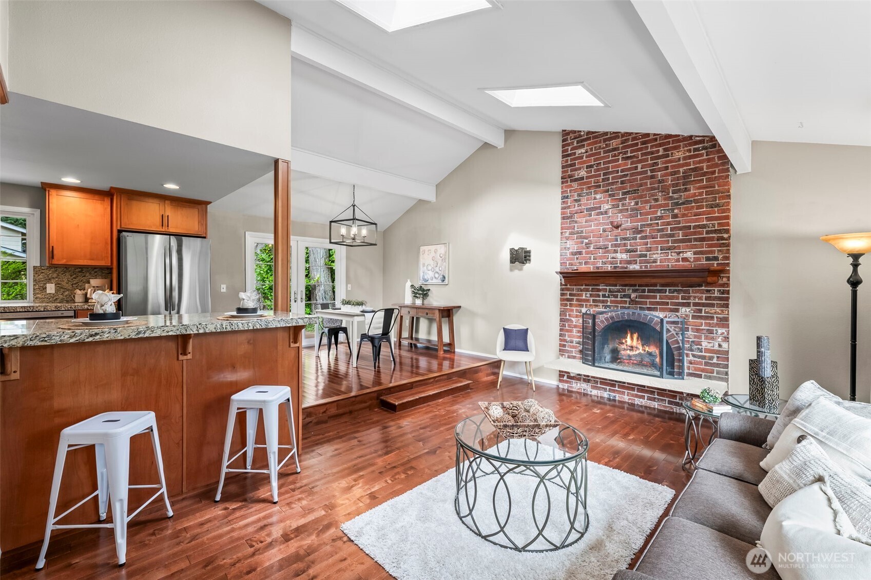 8642 University Point Circle NE, Bremerton, WA 98311