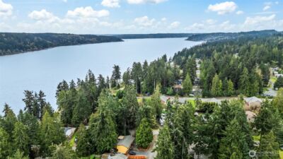 8642 University Point Circle NE, Bremerton, WA 98311 - Photo 34