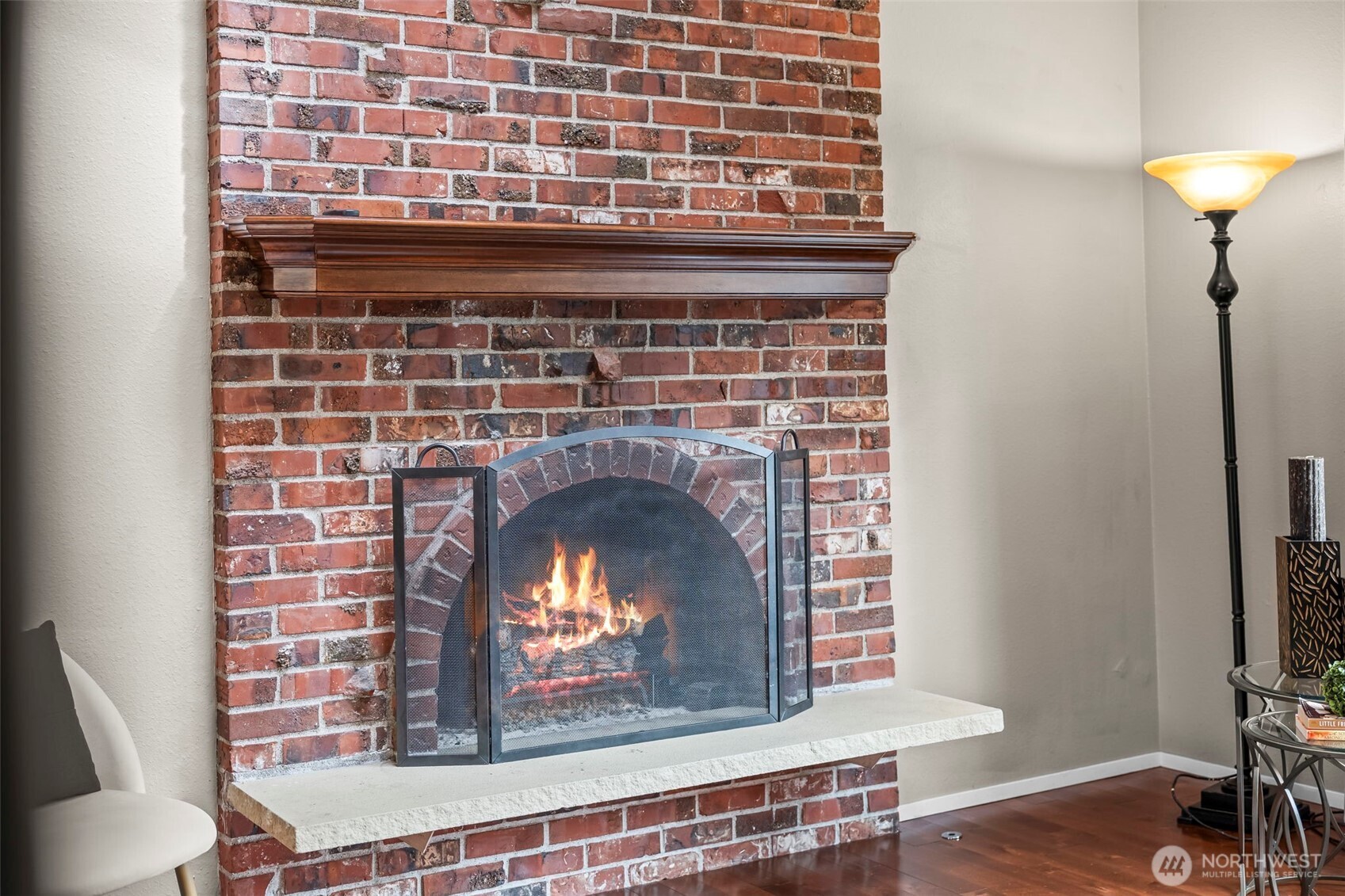 8642 University Point Circle NE, Bremerton, WA 98311