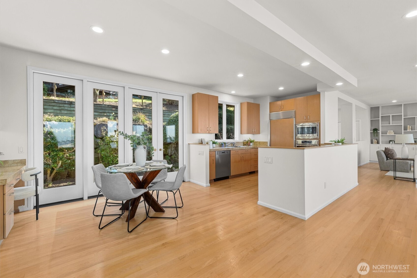 2800 68th Avenue SE, Mercer Island, WA 98040