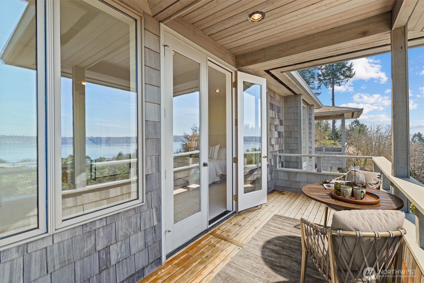 2800 68th Avenue SE, Mercer Island, WA 98040