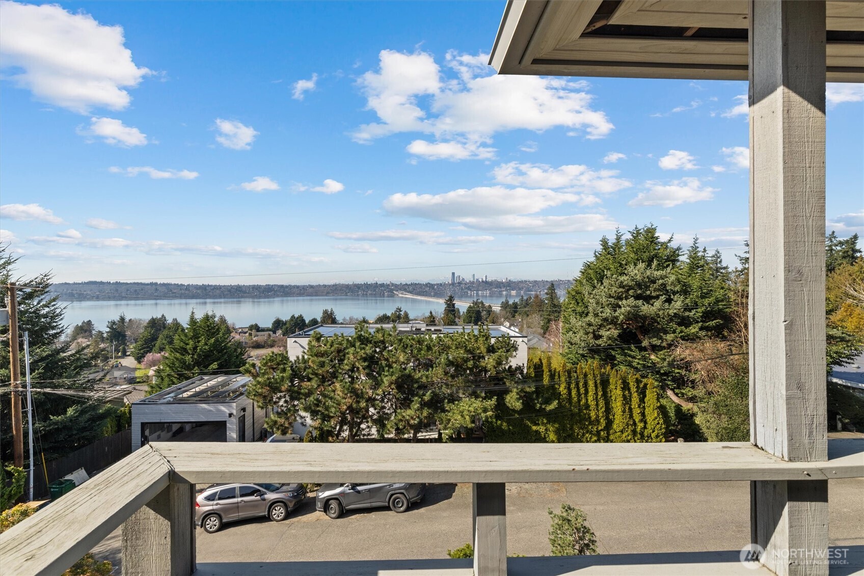 2800 68th Avenue SE, Mercer Island, WA 98040
