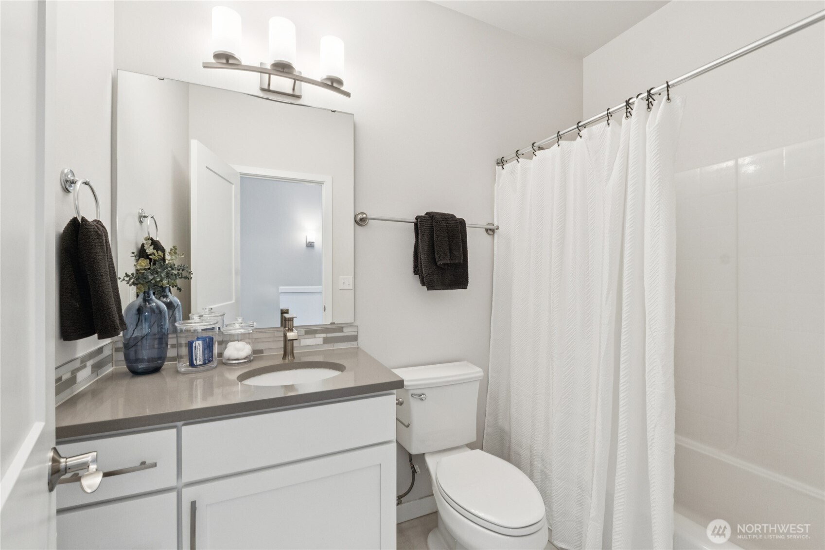 10942 NE 189th Place #E, Bothell, WA 98011