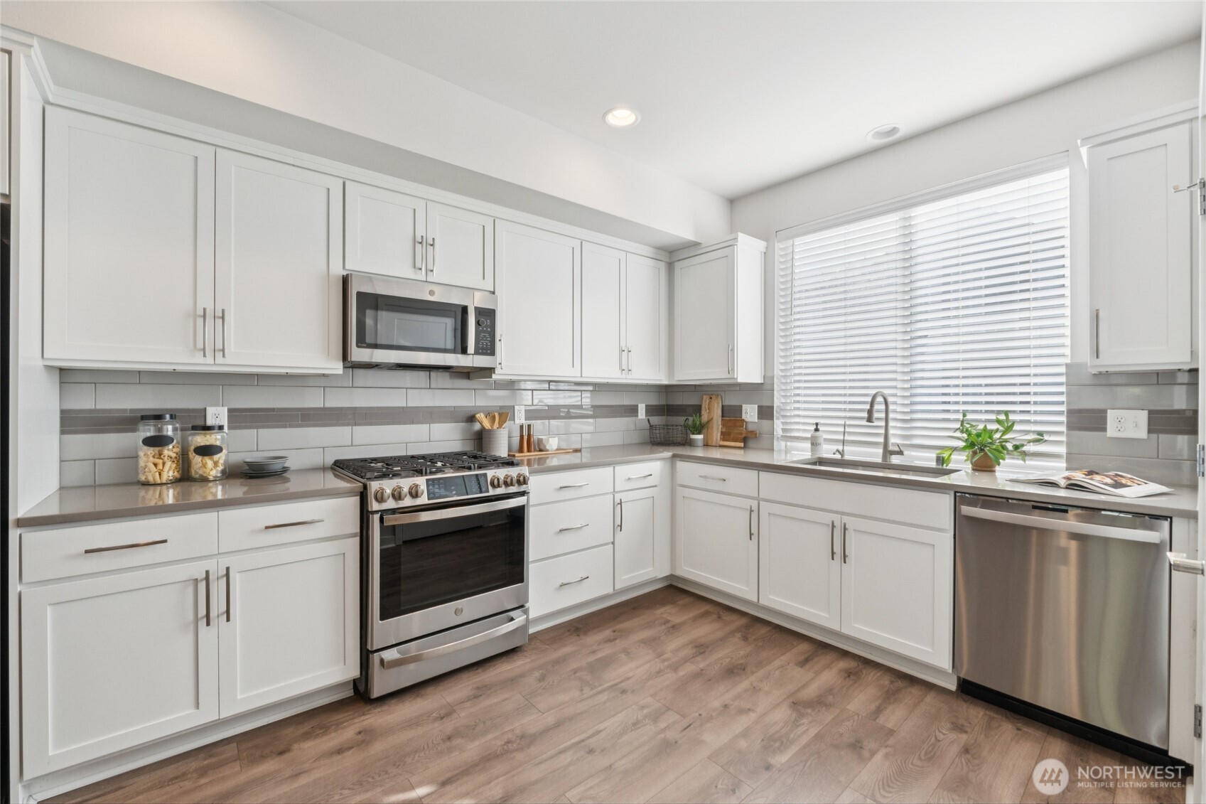 10942 NE 189th Place #E, Bothell, WA 98011