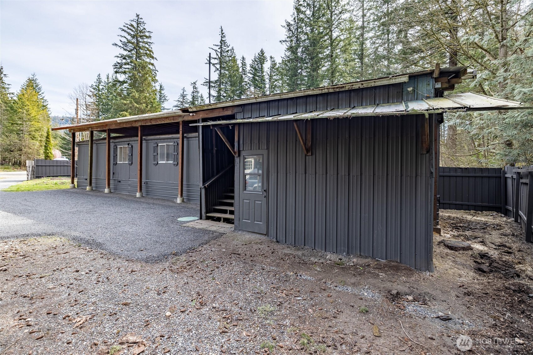 8524 Juniper Place , Maple Falls, WA 98266