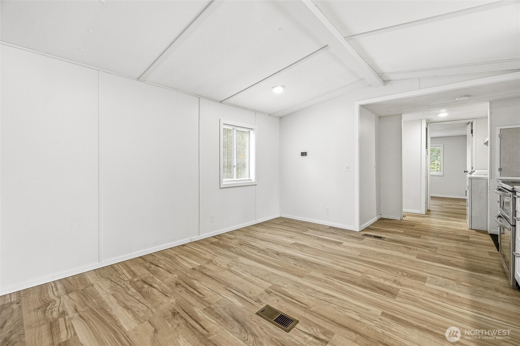 8524 Juniper Place , Maple Falls, WA 98266