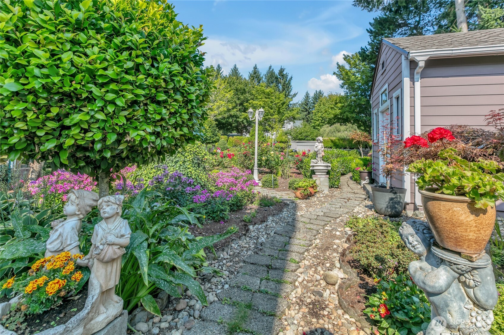 630 Calistoga Street SE, Olympia, WA 98513