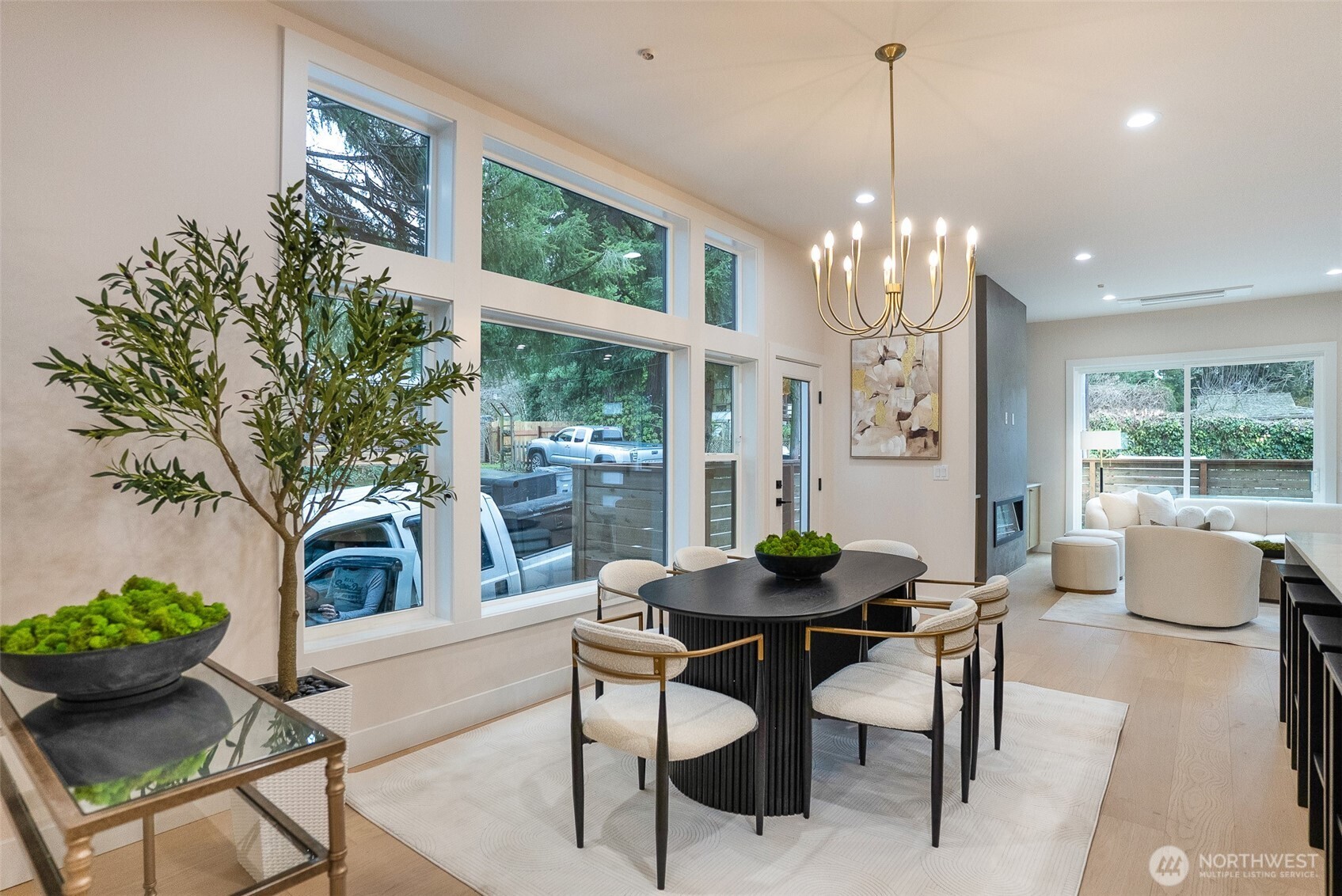 18607 104th Avenue NE #B, Bothell, WA 98011