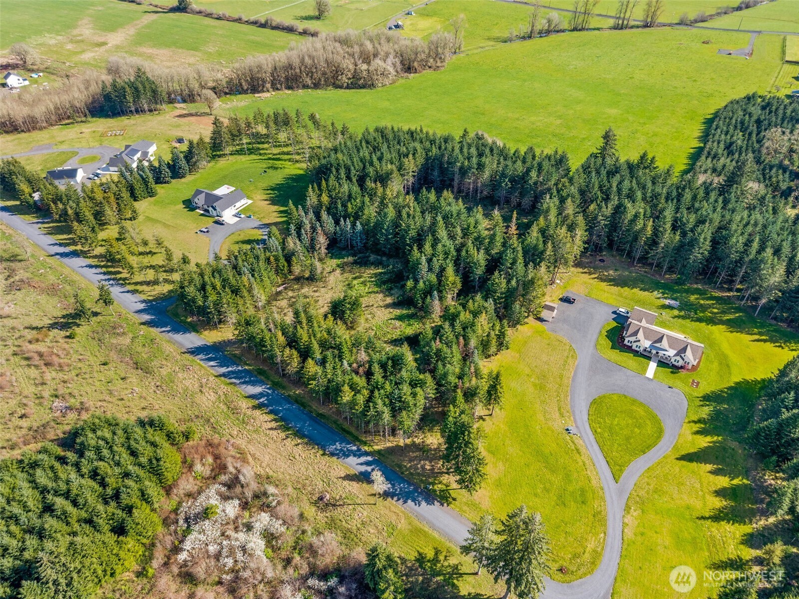 203 Bear Creek Lane , Winlock, WA 98596