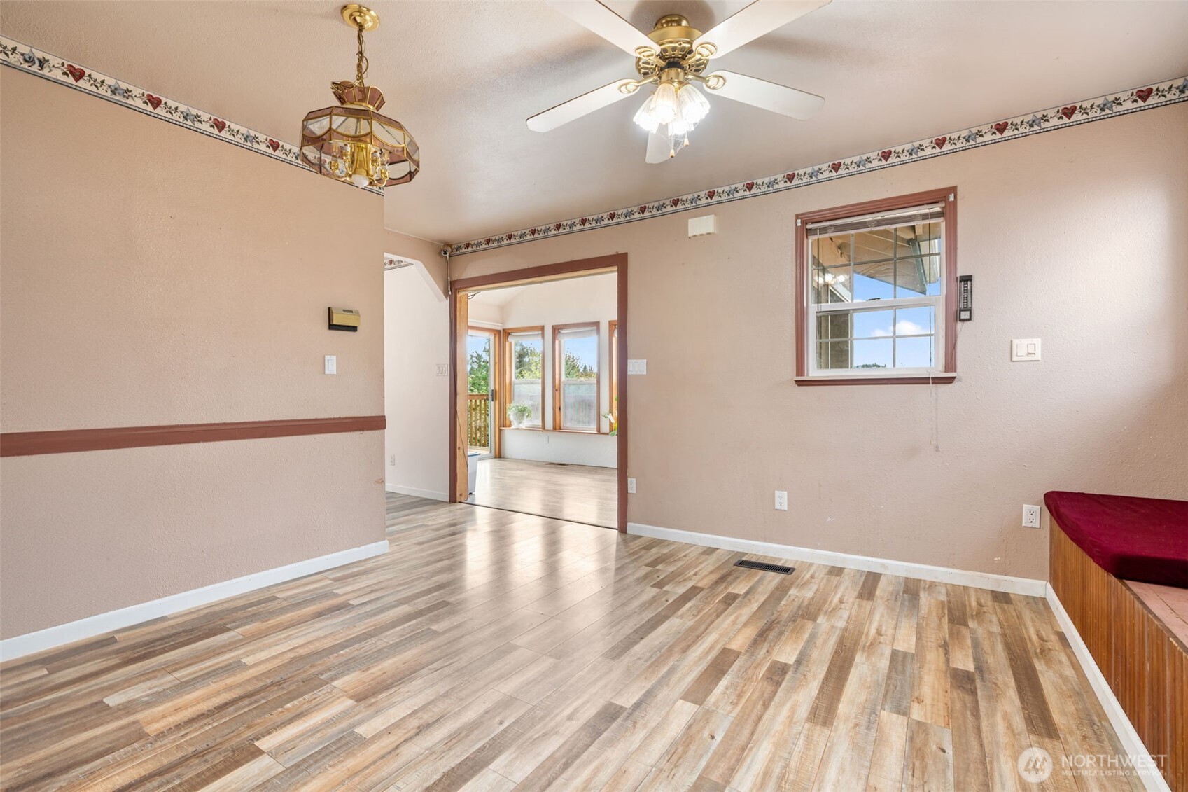 811 NE 2nd Street , Winlock, WA 98596