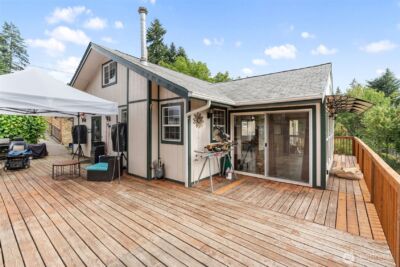 811 NE 2nd Street , Winlock, WA 98596 - Photo 2