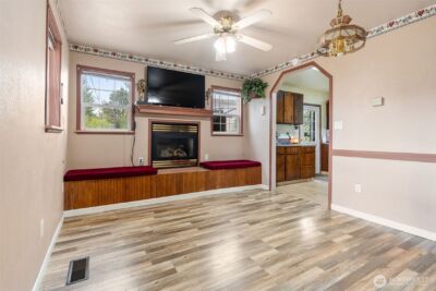 811 NE 2nd Street , Winlock, WA 98596 - Photo 10