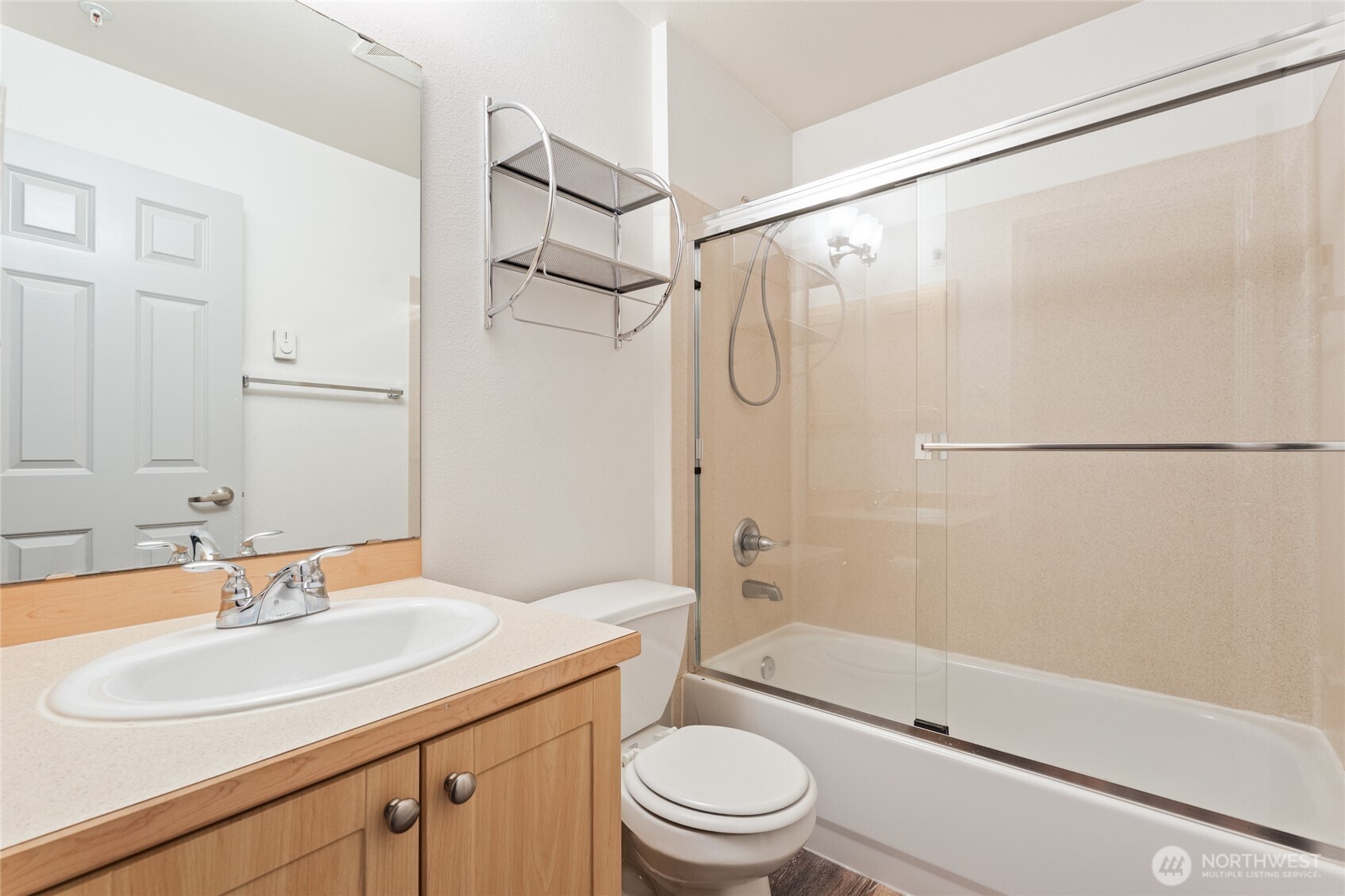 10511 Midvale Avenue N #301, Seattle, WA 98133