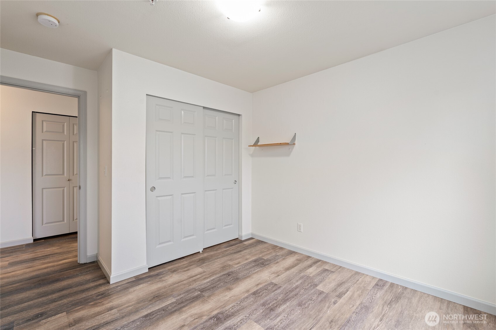 10511 Midvale Avenue N #301, Seattle, WA 98133