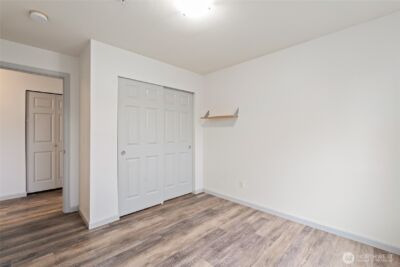 10511 Midvale Avenue N #301, Seattle, WA 98133 - Photo 9