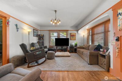 1407 Thurston Avenue NE, Olympia, WA 98506 - Photo 6