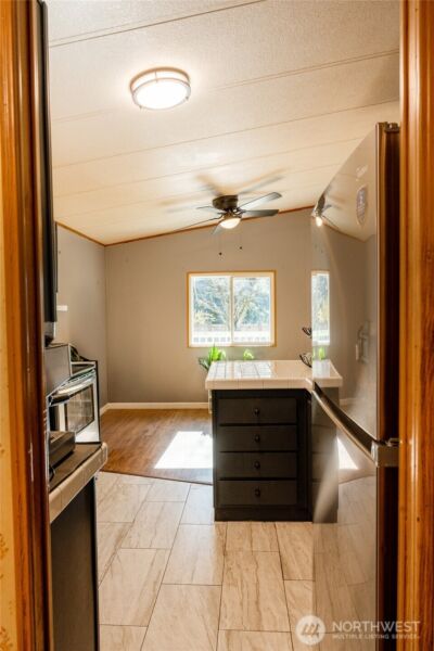 521 NE Larson Lake Rd , Belfair, WA 98528-9401 - Photo 11