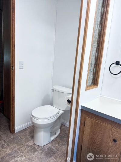 521 NE Larson Lake Rd , Belfair, WA 98528-9401 - Photo 16