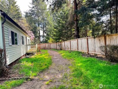 521 NE Larson Lake Rd , Belfair, WA 98528-9401 - Photo 32