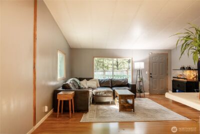 521 NE Larson Lake Rd , Belfair, WA 98528-9401 - Photo 4