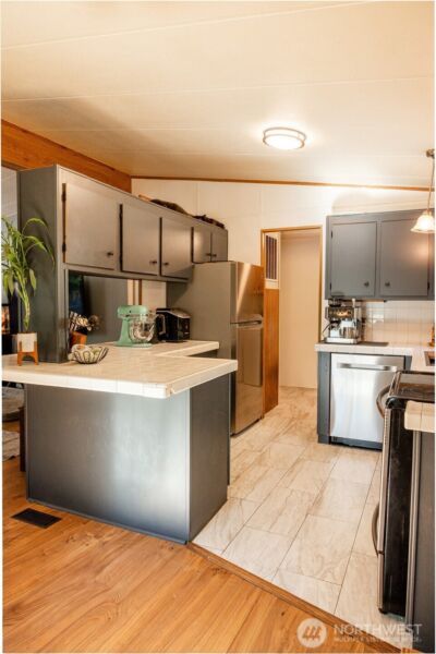 521 NE Larson Lake Rd , Belfair, WA 98528-9401 - Photo 9