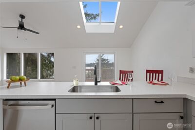 4806 Sunrise Beach Road NW, Olympia, WA 98502 - Photo 12