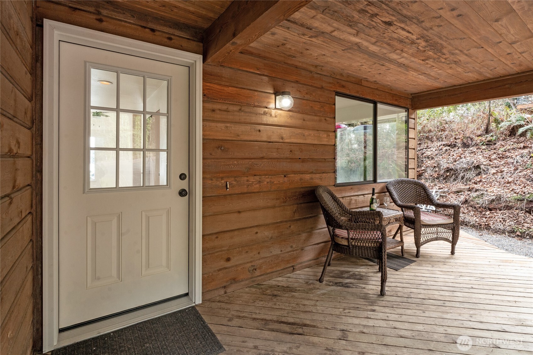 4806 Sunrise Beach Road NW, Olympia, WA 98502