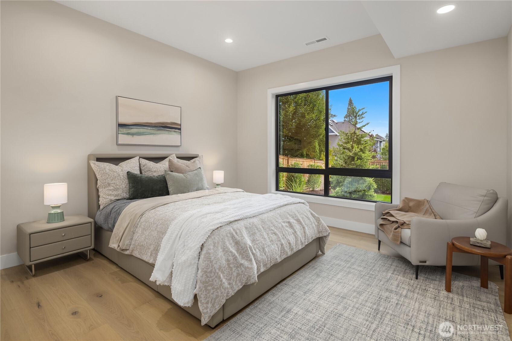 1630 104th Avenue SE, Bellevue, WA 98004