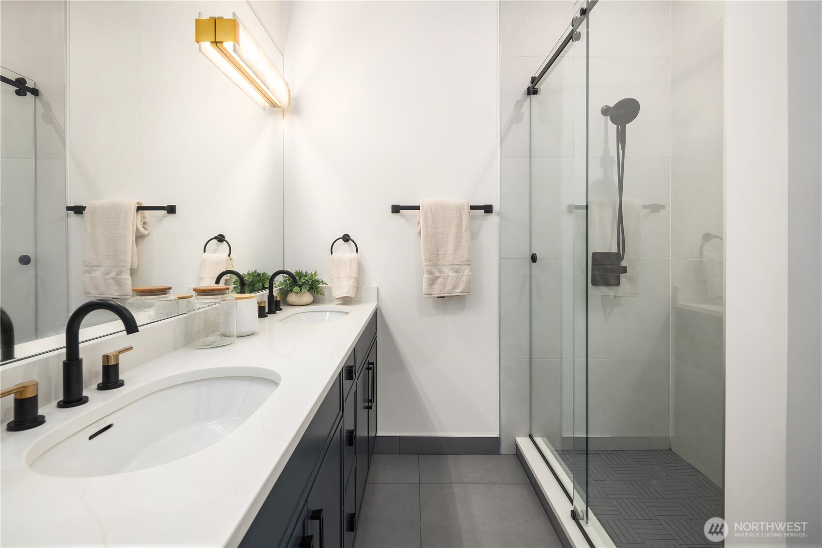 1630 104th Avenue SE, Bellevue, WA 98004