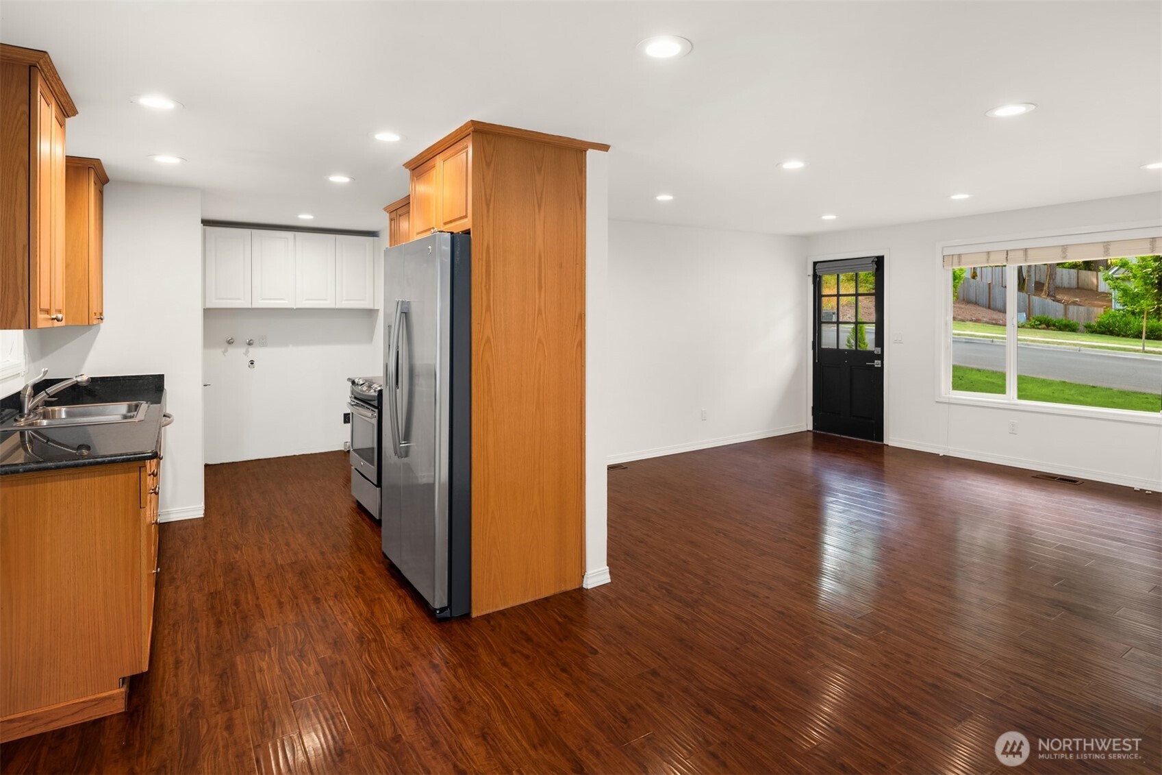 12856 NE 91st Street , Kirkland, WA 98033